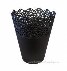 Virágtartó műanyag kaspó fekete 14*19cm csipkés